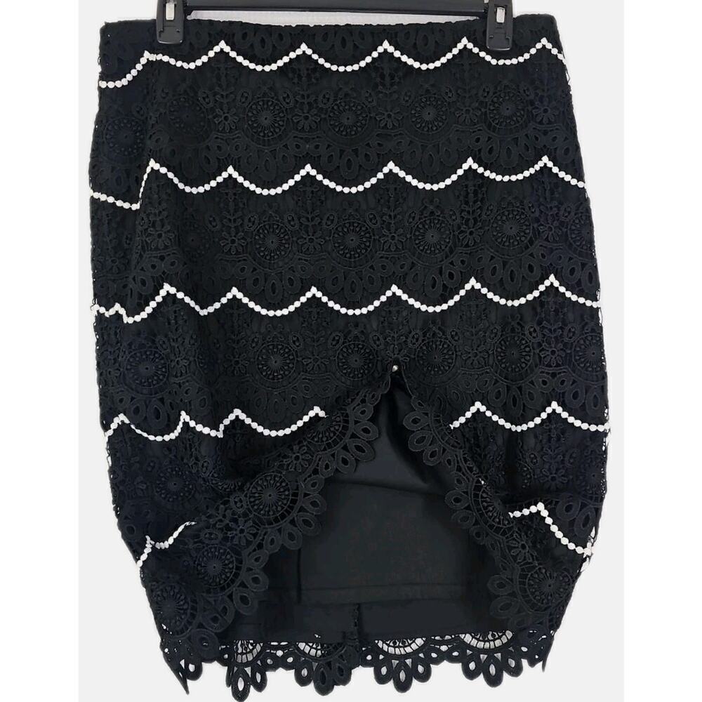 Talbots ~Woman Size 14~ Black Crocheted Lace A-Line Skirt Fully Lined NWOT. - Picture 12 of 12
